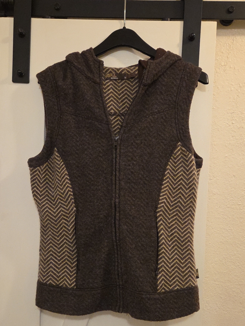 Hooded Zip Front Women's Sweater Vest - Brown/Cream